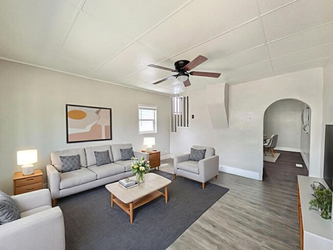 Building Photo - Charming 2-Story Home Near Riverwalk & I-25