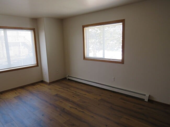 Photo - 2 Bedrooms 1 Bathroom 4 Plex - Belgrade