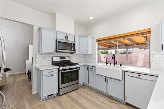 Photo - 7820 Mount Angel Dr