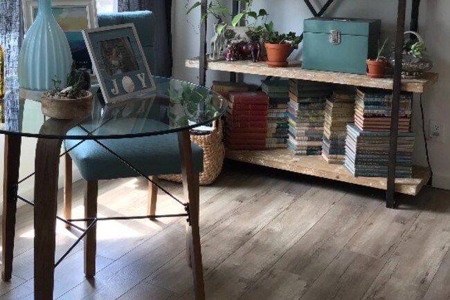 Photo - 5343 Tendilla Ave