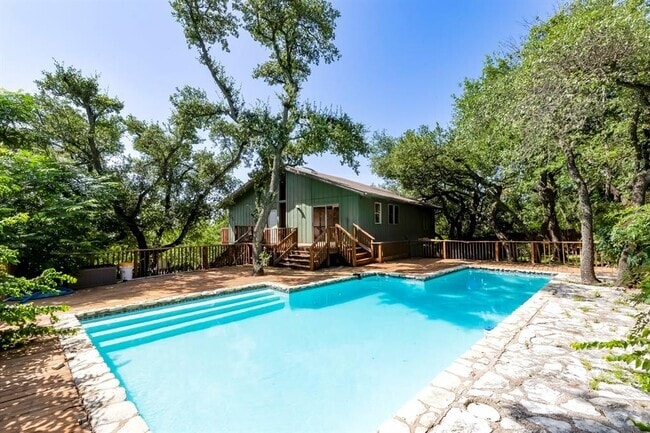 Building Photo - 208 Westhaven Dr Rental