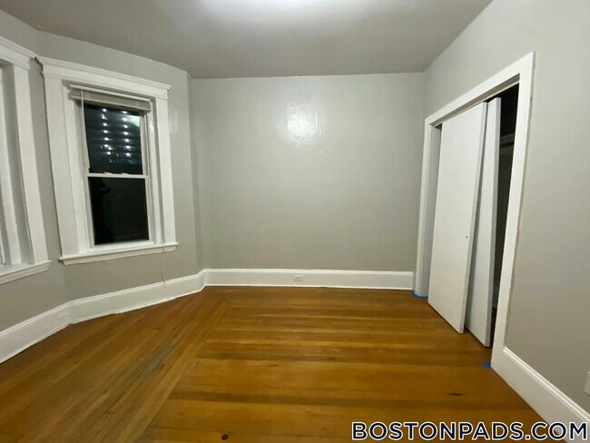 Photo - 463 Park Dr Unit 12