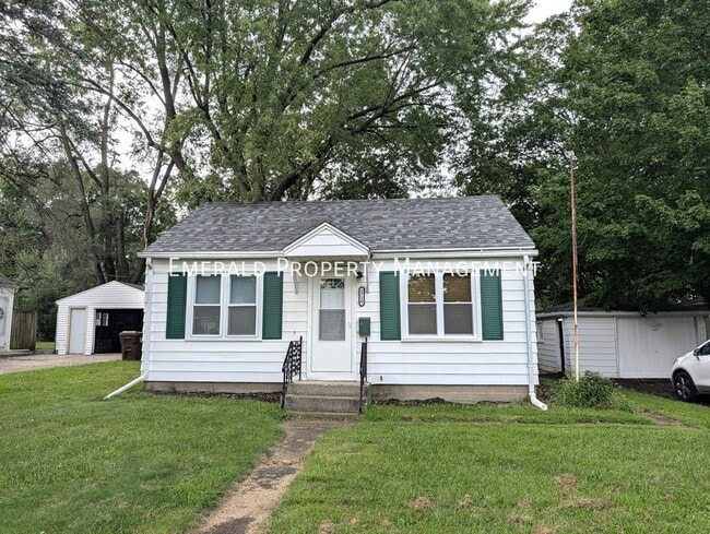 Building Photo - 2720 Prial Ave