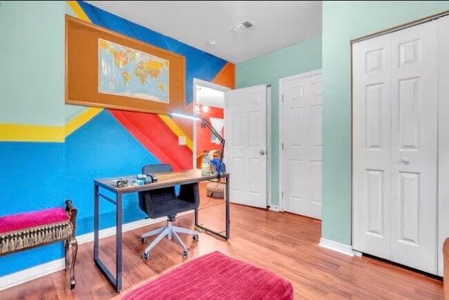 Photo - 3501 Bishop Eddie Newkirk Wy