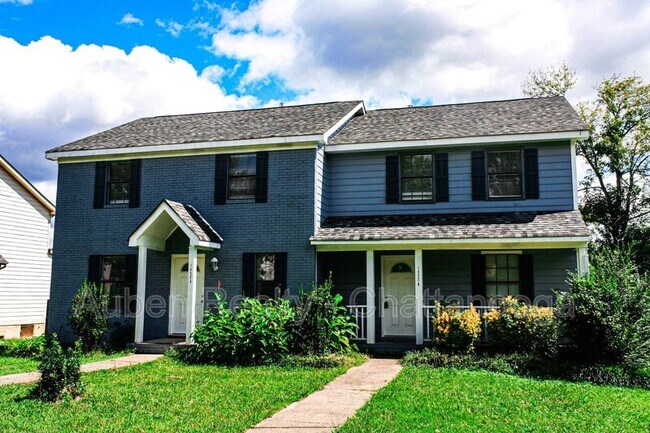 Building Photo - 1422 Stratton Pl Dr Unit B