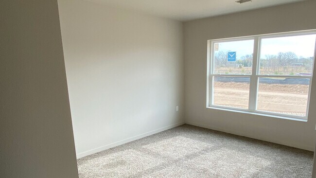 Photo - Cherokee Place