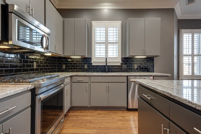 Photo - 4120 Ridgefield Dr