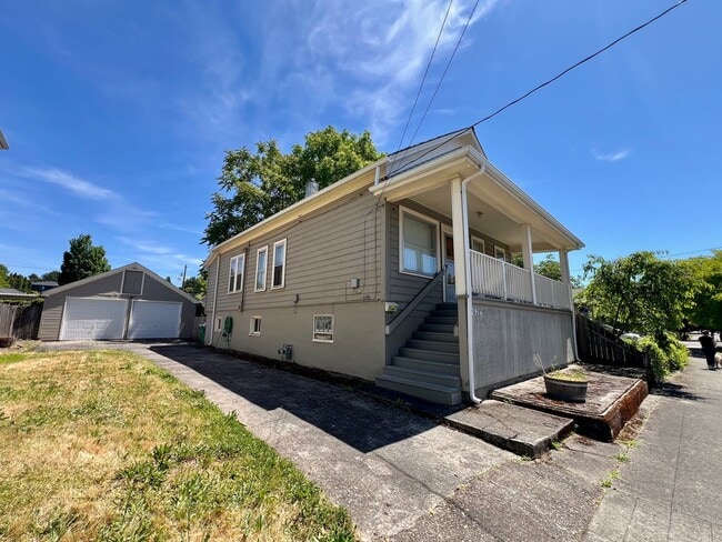 Photo - Charming Clinton Neighborhood Home 2 Bed 2 Bath — Close to Downtown & Division Street!