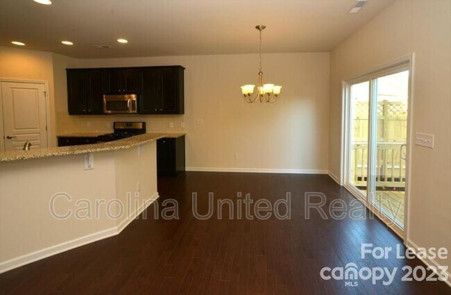 Photo - 3441 Park South Station Blvd