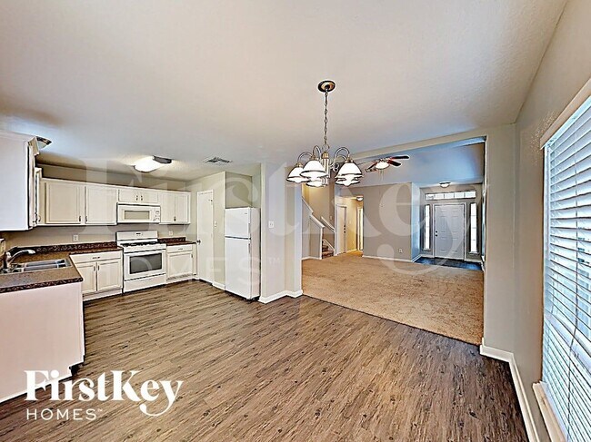 Photo - 1438 Rocky Glen Ln