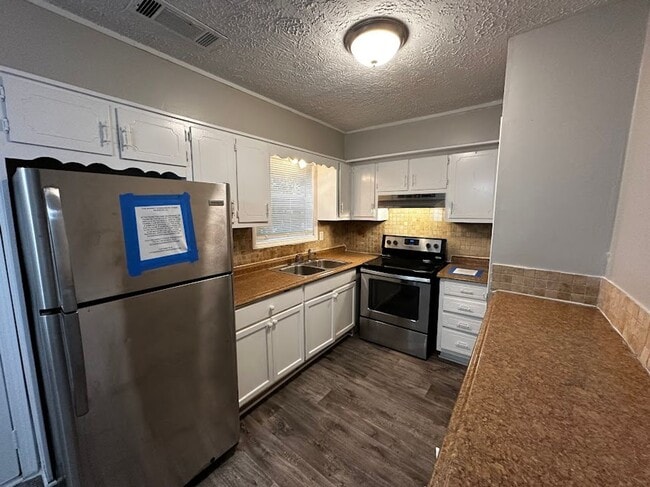 Photo - 1015 Cedar Ave Unidad 2