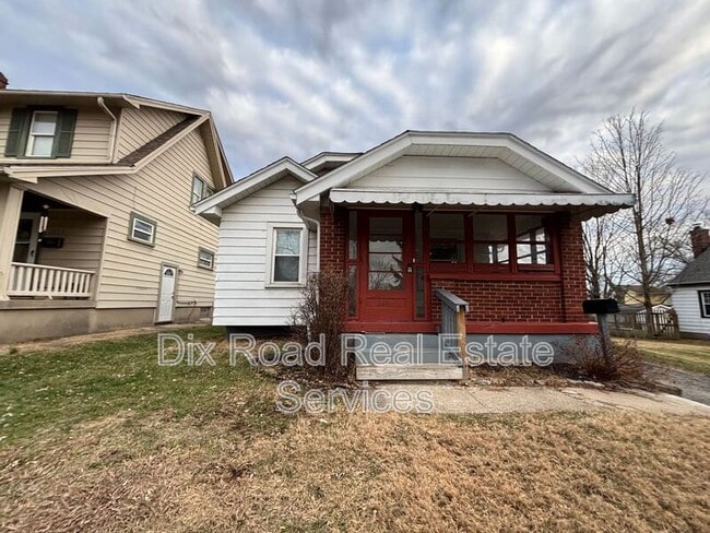 Building Photo - 2404 Mundale Ave