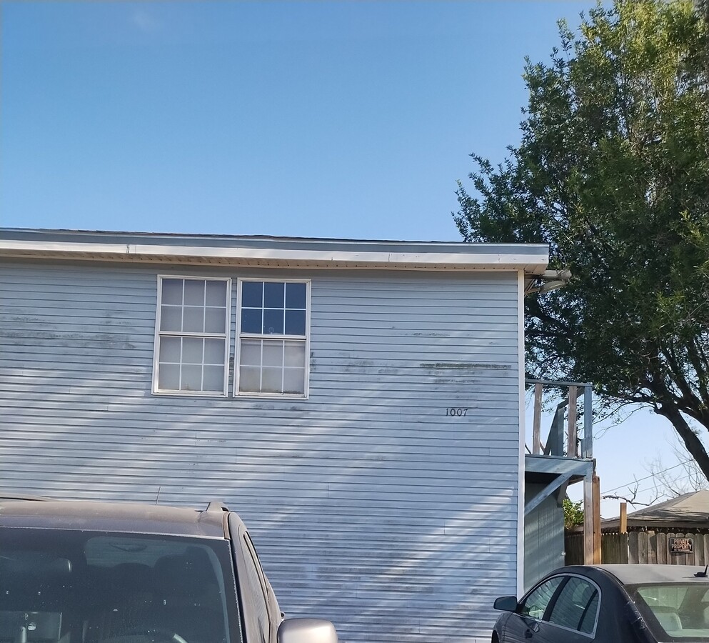 Photo - 1007 W Matz Ave Unit 3