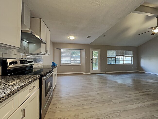 Photo - 22506 Colonialgate Dr