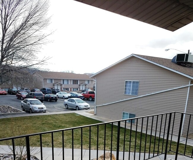 Photo - 3 Bedroom Condo With Pool and Views
