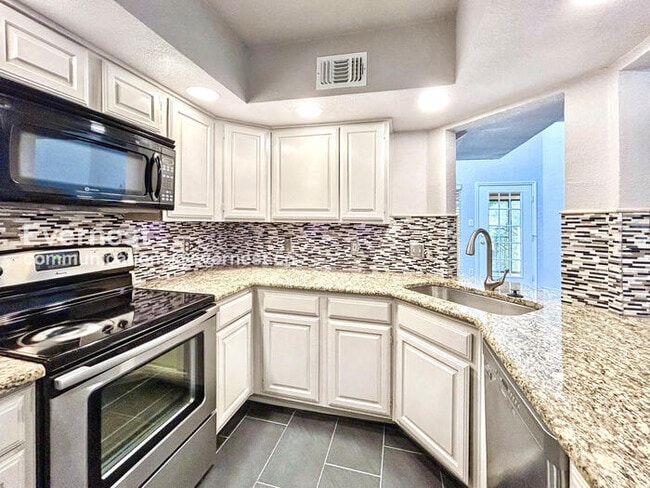 Photo - 5565 Preston Oaks Rd Unit 270