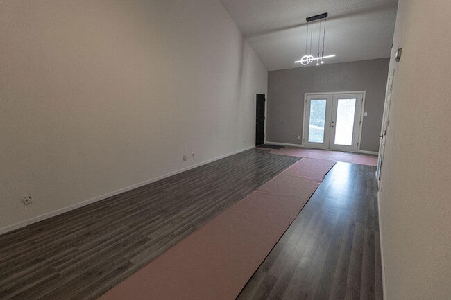 Photo - 3411 Crossings Dr