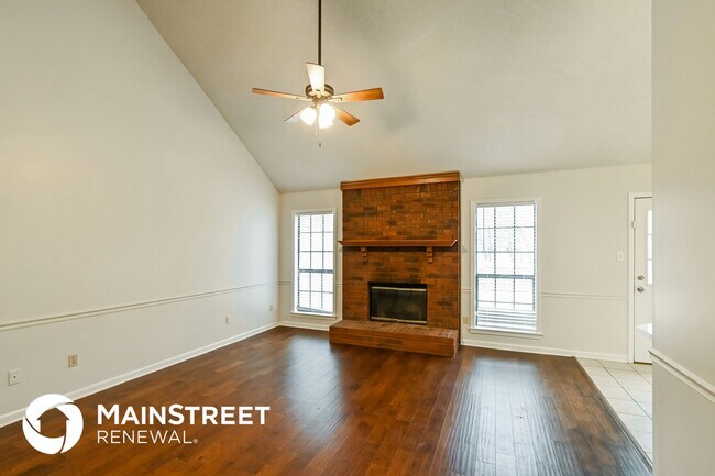 Photo - 3811 Westridge Dr