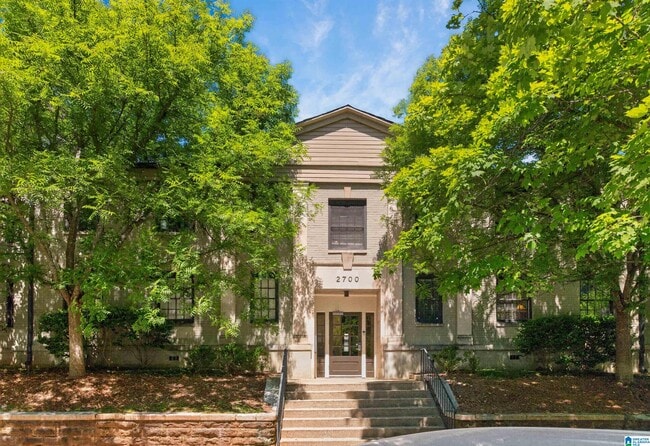 Photo - 2700 Highland Ave Unit 201