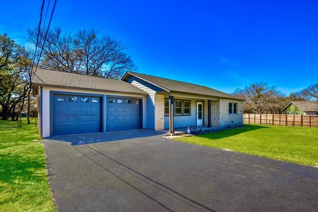 Photo - 16001 Awalt Dr