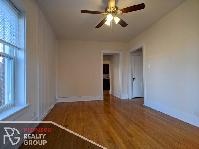 Photo - 949 W Cornelia Ave Unit 957-2A