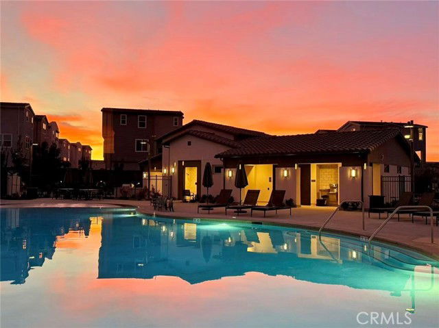 Photo - 761 Jasper St