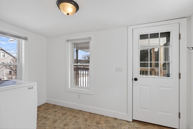 Photo - 28 DuPont Ave Unidad 2