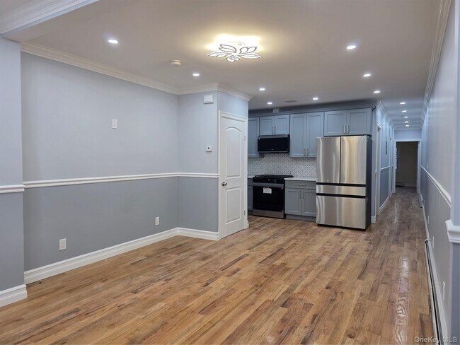 91-12 Park Ln S Unit 1