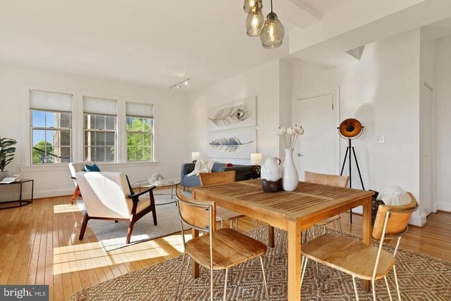 Photo - 1401 Columbia Rd NW Unit 316