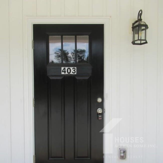 Photo - 403 Bramlett Rd