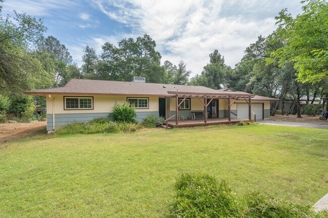 Photo - Central location in country setting! In law unit attached to house! MUST SEE!