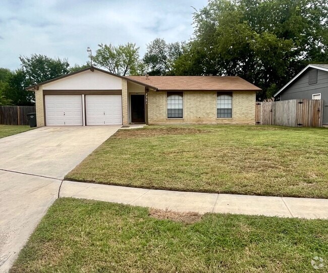 Building Photo - Charming 3/2 in Pipers Meadow *NO HOA* Mov... Rental