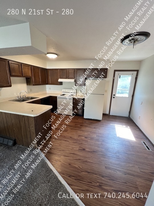 Photo - 280 N 21st St Unidad 280