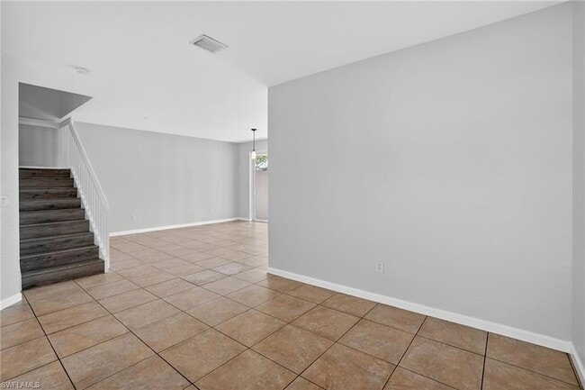 Photo - 7013 Romana Way