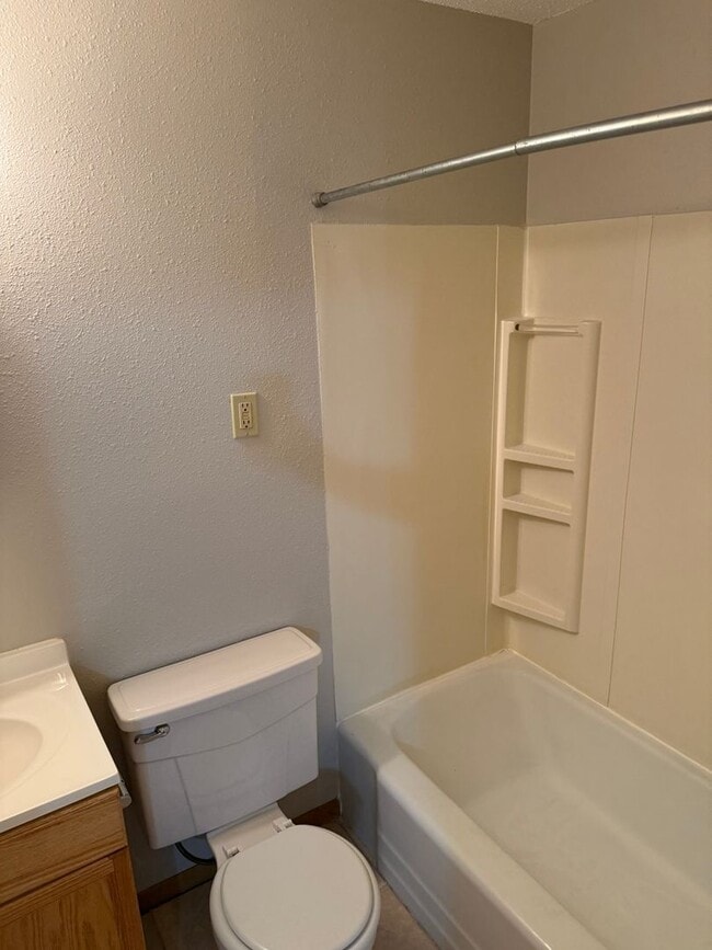Photo - 804 20th St NW Unit 2