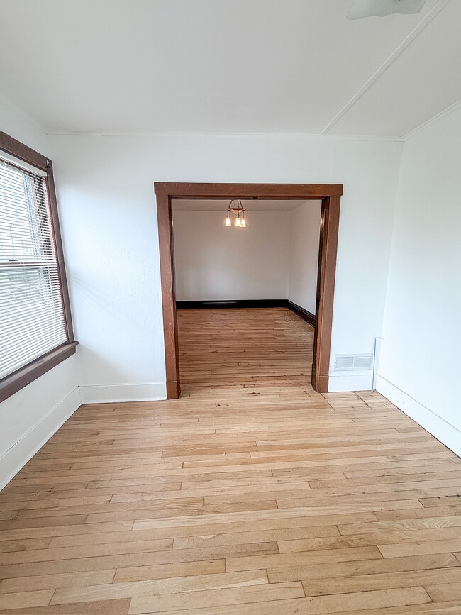 Photo - 506 Locust St