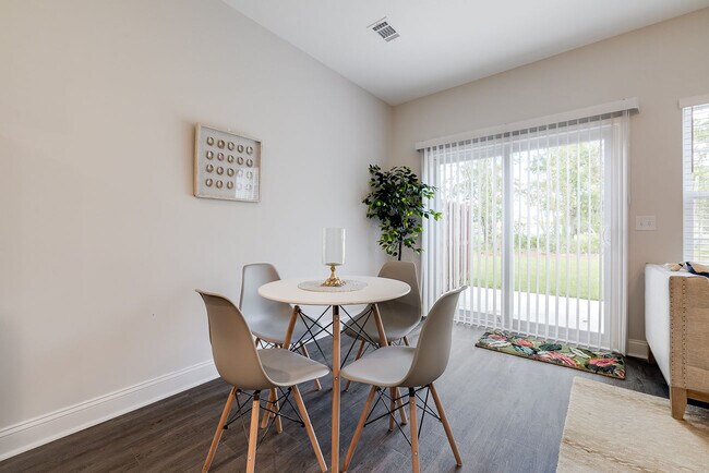 Photo - 97 Belleau Woods Cir