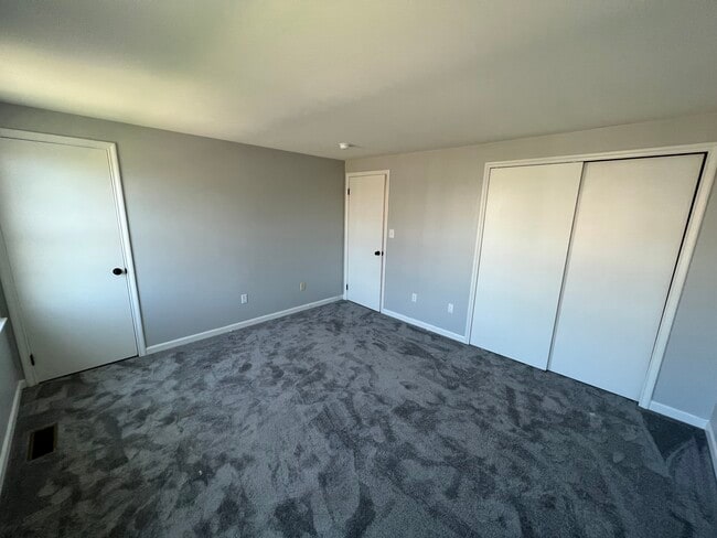 2 HAB, 1,5 BAÑOS, TERRAZA - Bowdoin Square Apartments