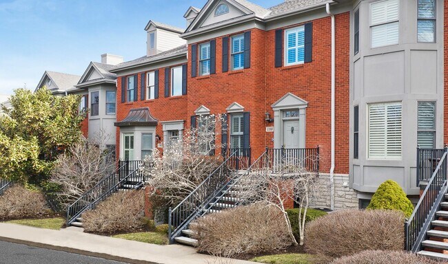 Photo - 1103 Canterbury Dr Condo