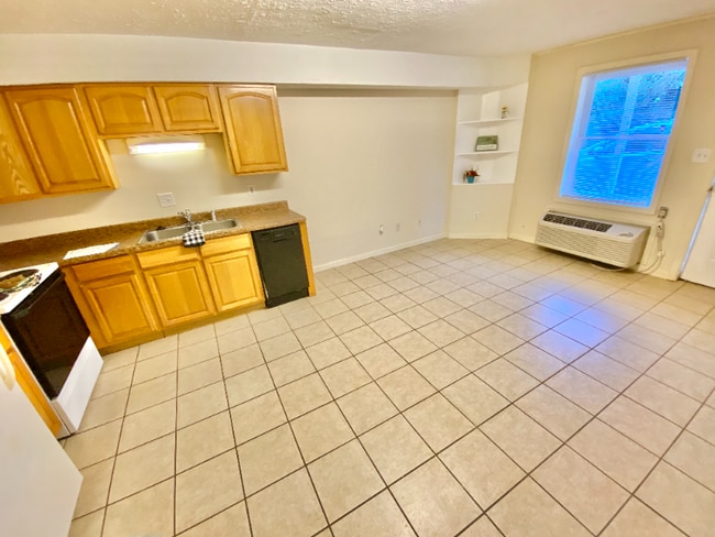 Photo - 342 Old Gray Station Rd