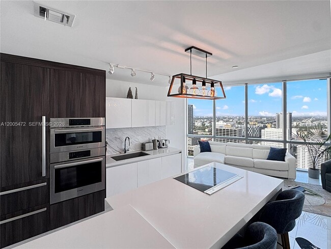 Photo - 851 NE 1st Ave Unit 3210