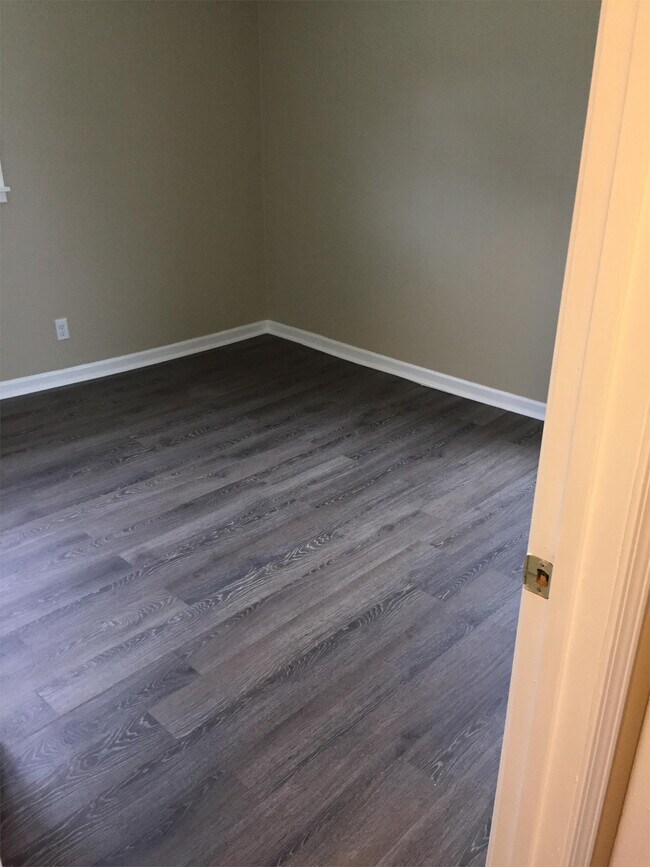 Photo - 21576 Audrey Ave