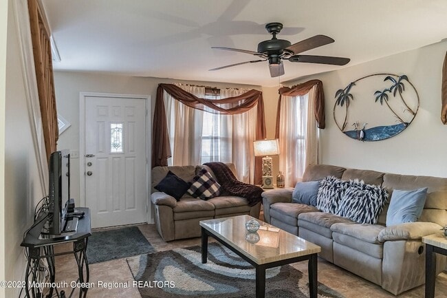 Photo - 51 Sea Drift Ave