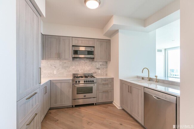 Photo - 401 Harrison St