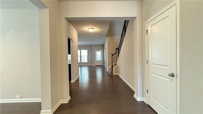 Photo - 1630 Brookmere Way