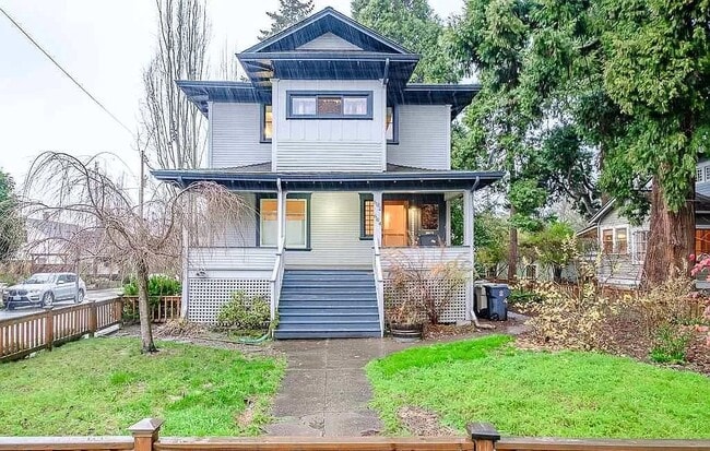 Photo - 602 NW 9th St