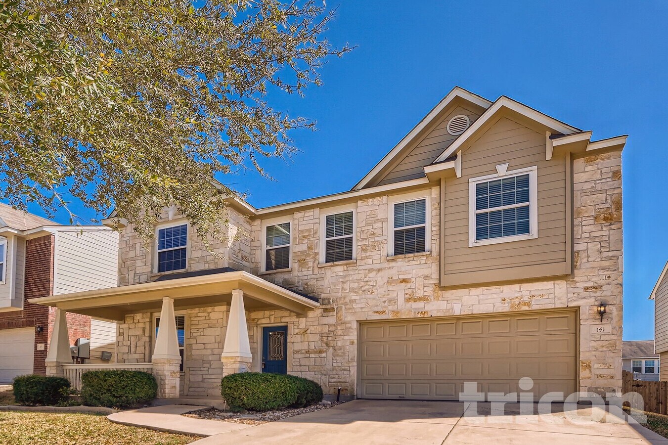 Photo - 141 Carnousty Dr