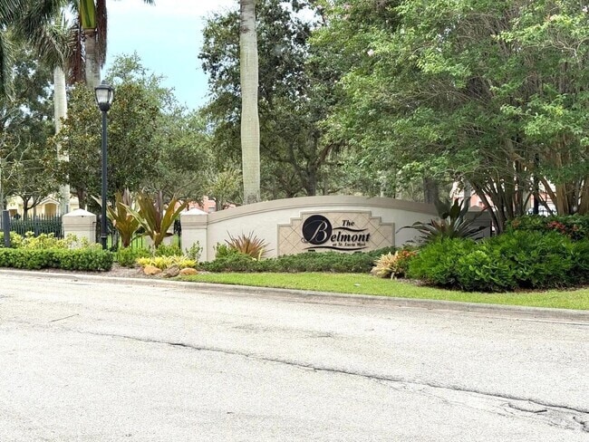 Building Photo - 158 SW Peacock Blvd Unit 30-101 Rental