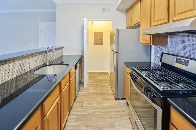 Bishops View Apartments and Townhomes