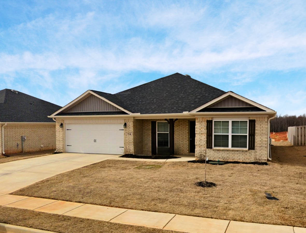 Photo - 221 Pine Is Ave